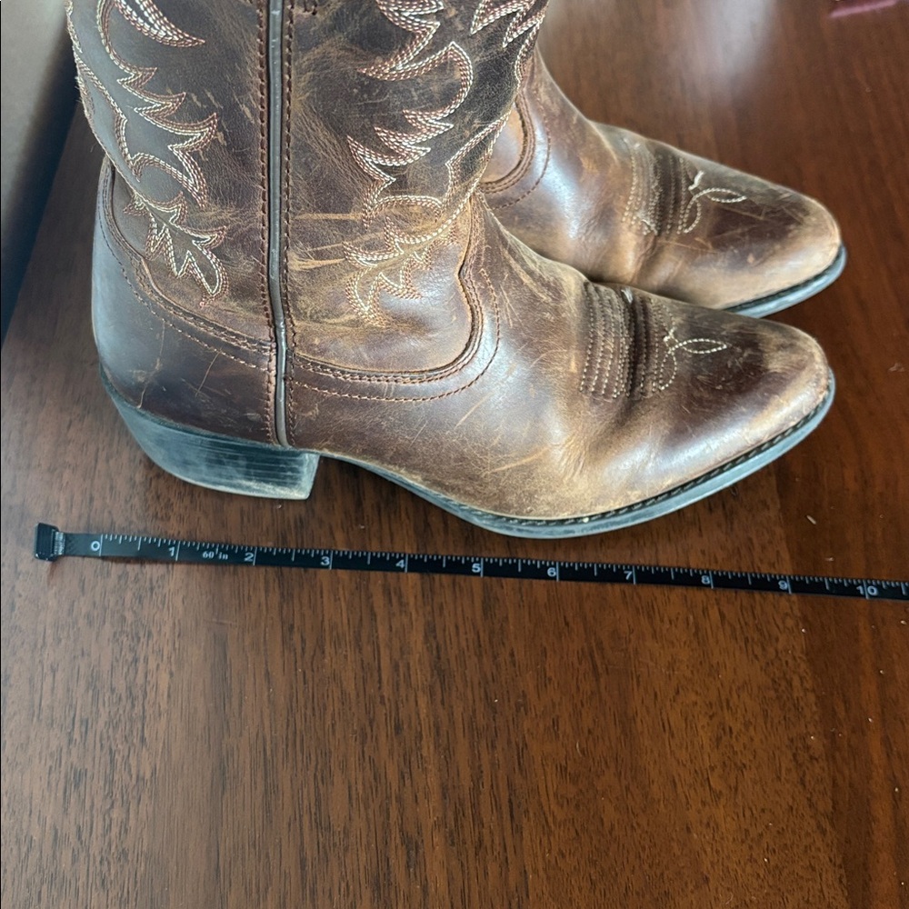 Ariat Brown Leather Cowboy Boots - Picture 6 of 6
